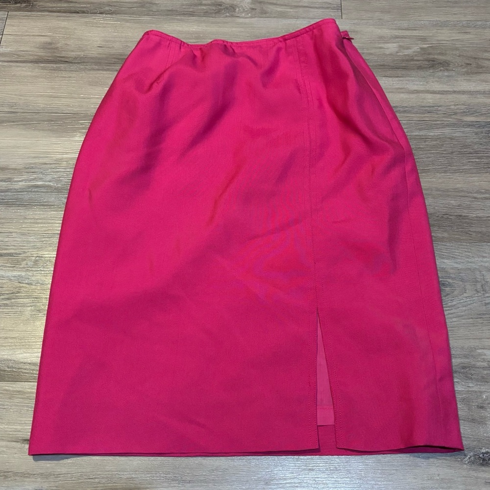Vintage Worth 100% silk pencil skirt w/ front slit size 0 USA MADE